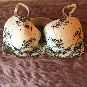 Victoria's Secret "Very Sexy" Padded Demi Bra